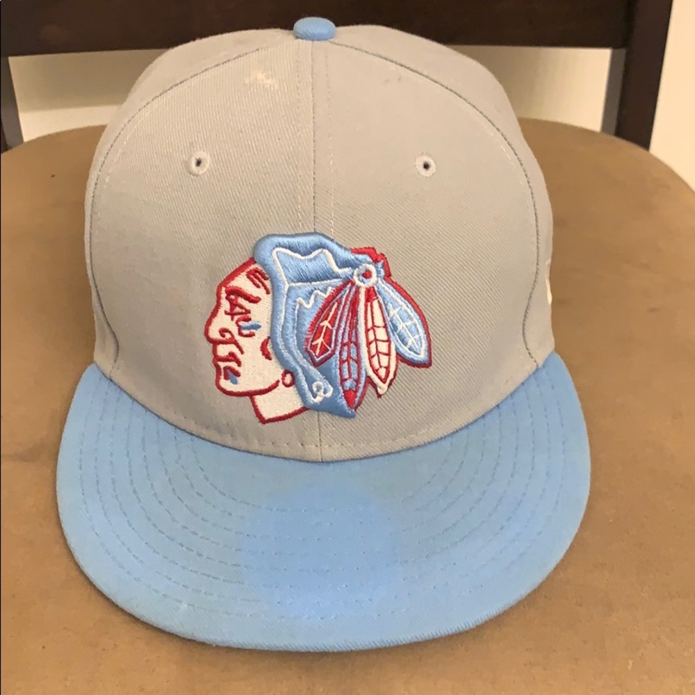 New era Black hawks hat